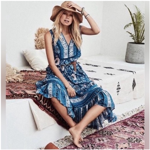 Zahara Spell Blue and Pink Floral Top - Picture 5 of 7